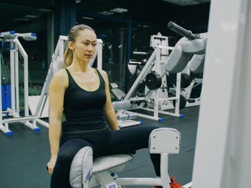 Adductor machine