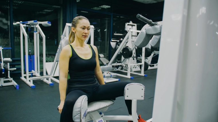 Adductor machine